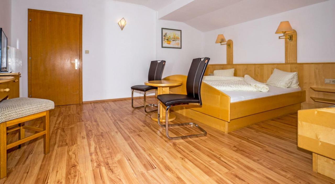 فندق Haus Stampfer ويسنسي المظهر الخارجي الصورة